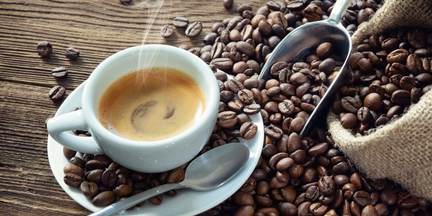 Image do post Café pode ser aliado da saúde, mas excesso preocupa especialistas no Brasil