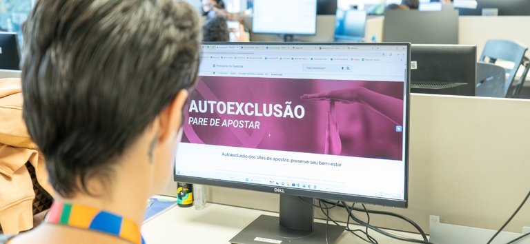 Image do post Brasil registra alta adesão à autoexclusão de apostas e reforça alerta sobre impactos na saúde mental