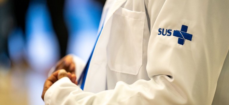 Image do post Brasil amplia uso da medicina de precisão no SUS para acelerar diagnóstico de doenças raras