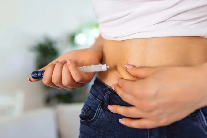 Image do post Estudos apontam possível relação entre medicamentos para obesidade e redução do risco de câncer