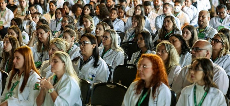 Image do post Brasil abre mais de mil vagas para formação de médicos especialistas em diferentes regiões do país